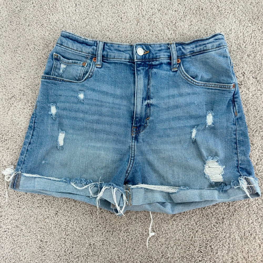 H&M Ultra High Waist Mom Short